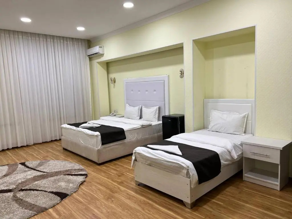 Standard Triple room with balcony