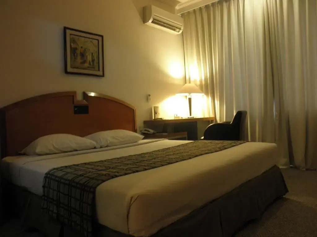 Grand Cikarang Hotel - Chambres