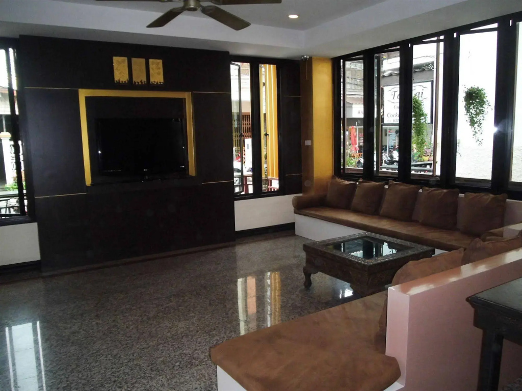 Hotel photo 2