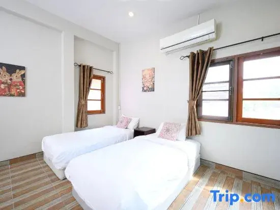 2 Bedrooms Suite