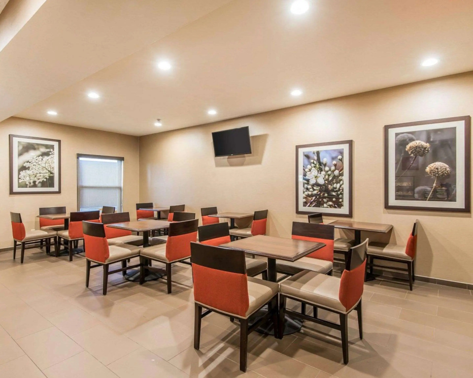 Food & Beverage