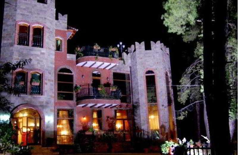 Castle Park Berat