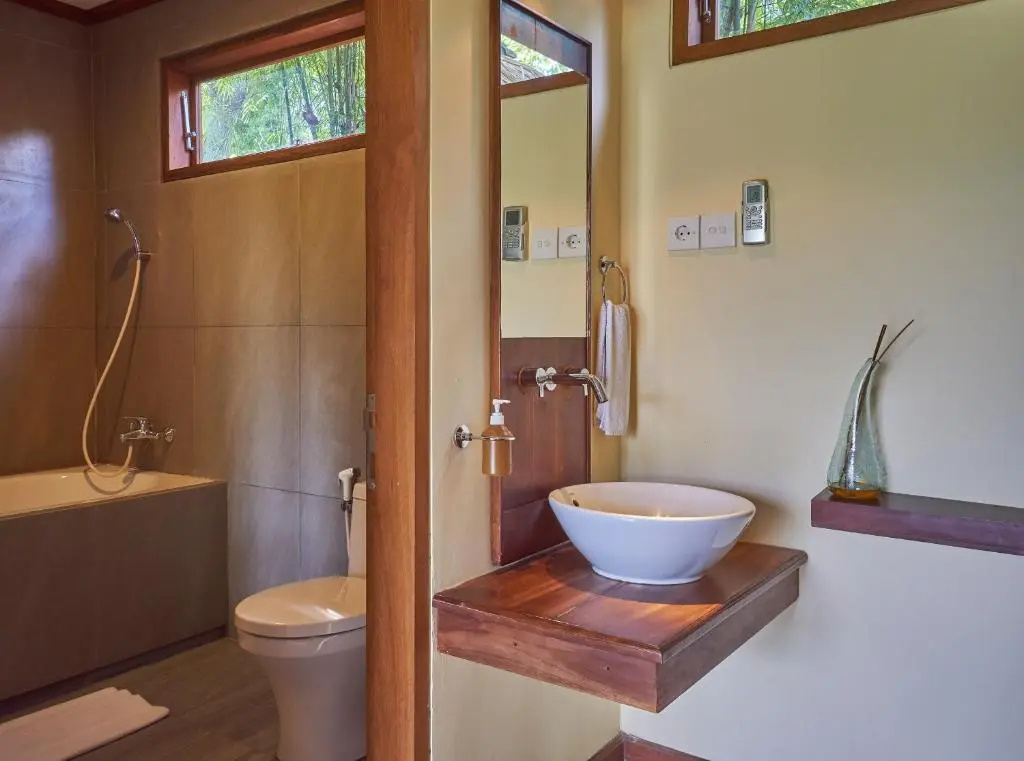 Superior Double room (full double bed)