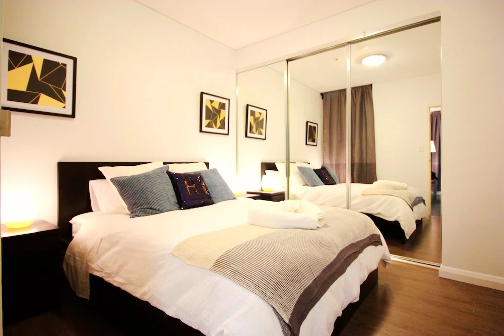 Spacious Apartment Central Location