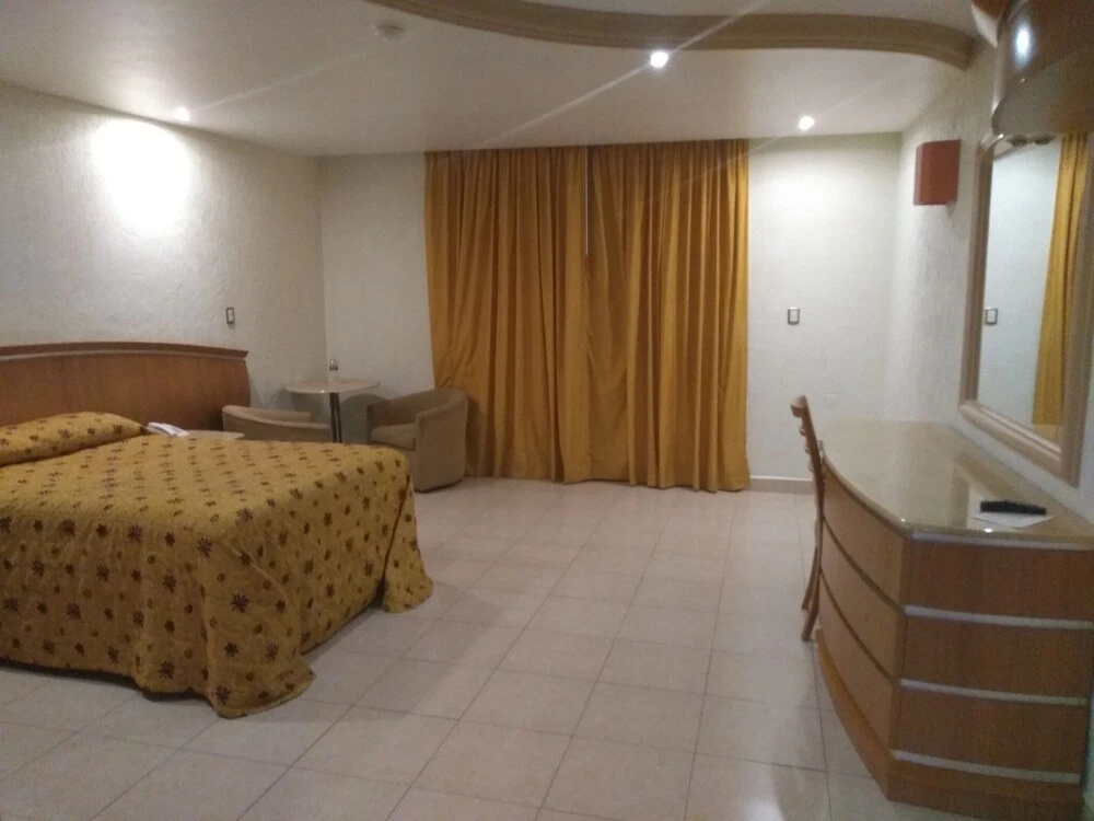 Economy room