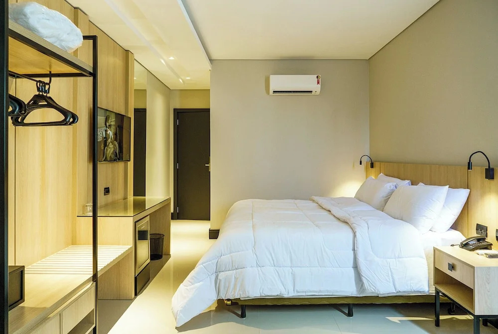 Premium Double room (full double bed)