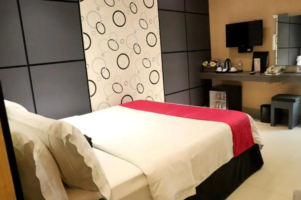 Eloisa Royal Suites - Chambres
