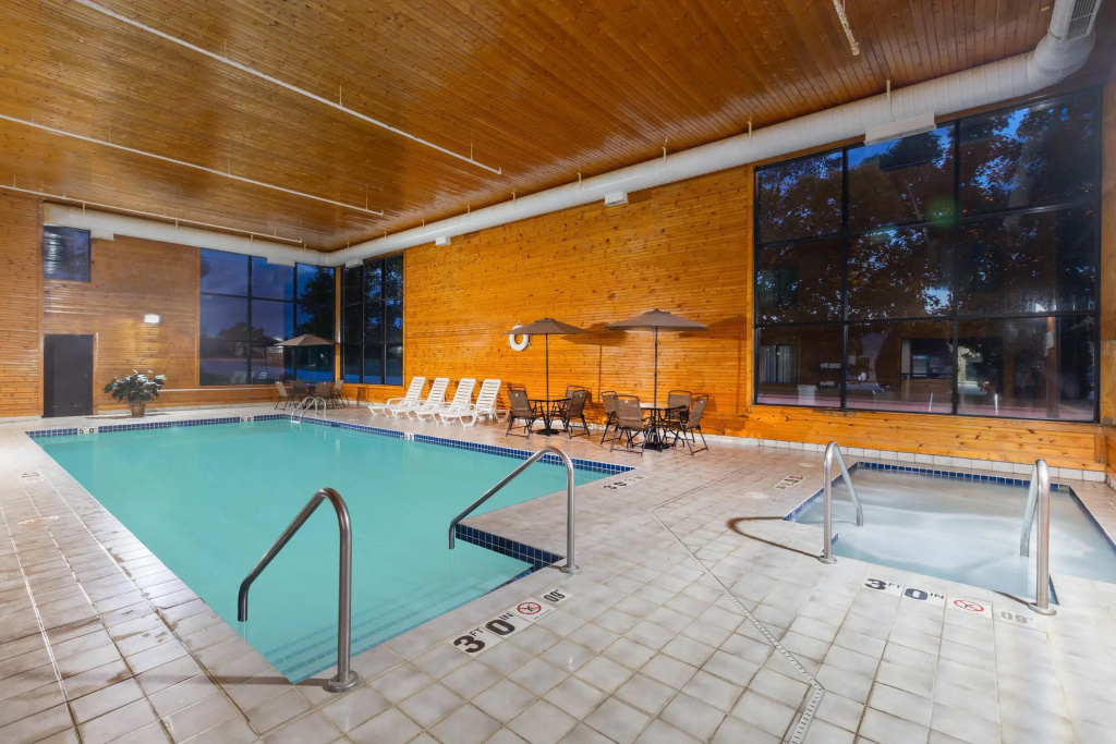 Hotel photo 11