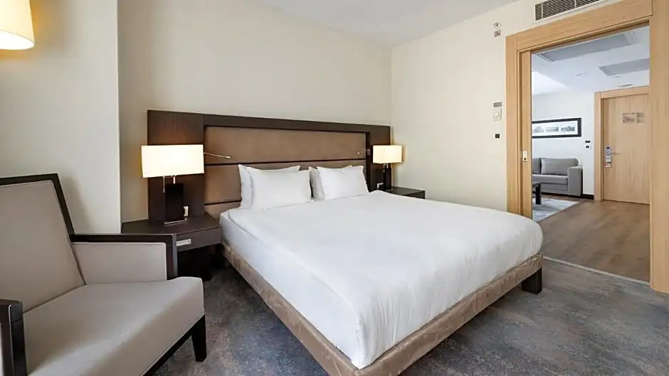Ramada Plaza By Wyndham Istanbul City Center Hotel - Chambres