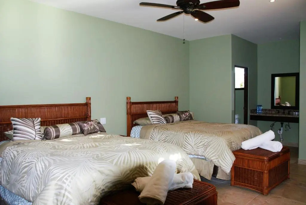 The Cerritos Beach Inn - Chambres