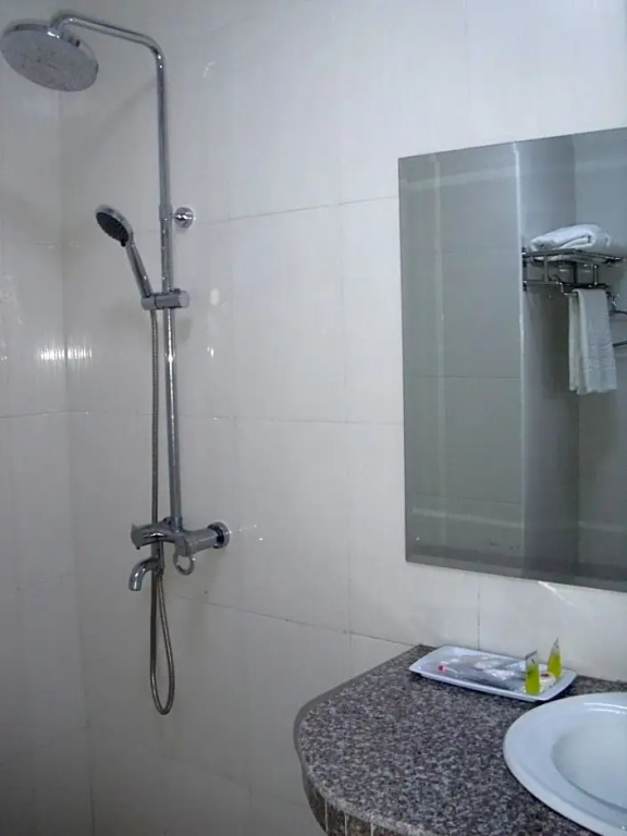 Mingalar Hotel - Chambres