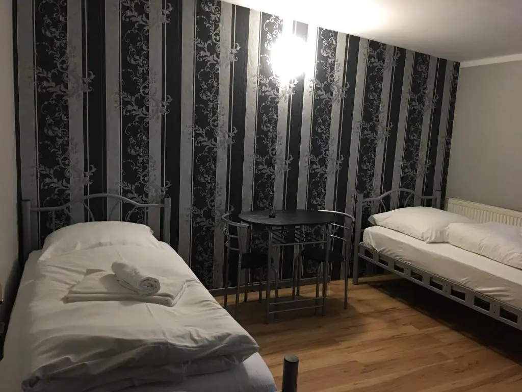 Standard Double room (twin beds)