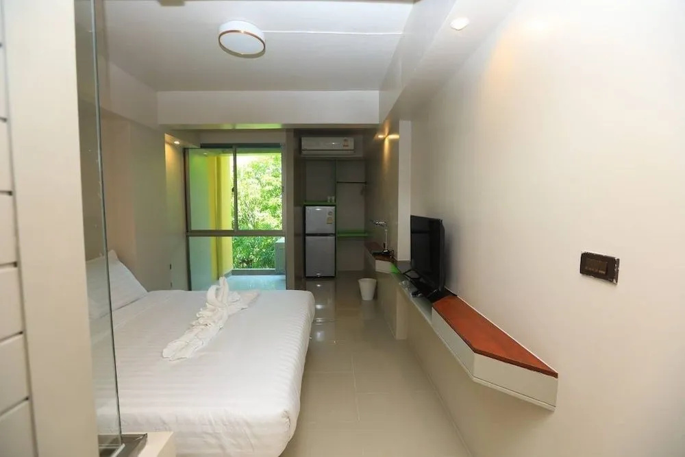 A Room Bangkok Sathorn — фото