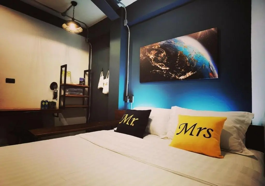 Standard Double room (full double bed)