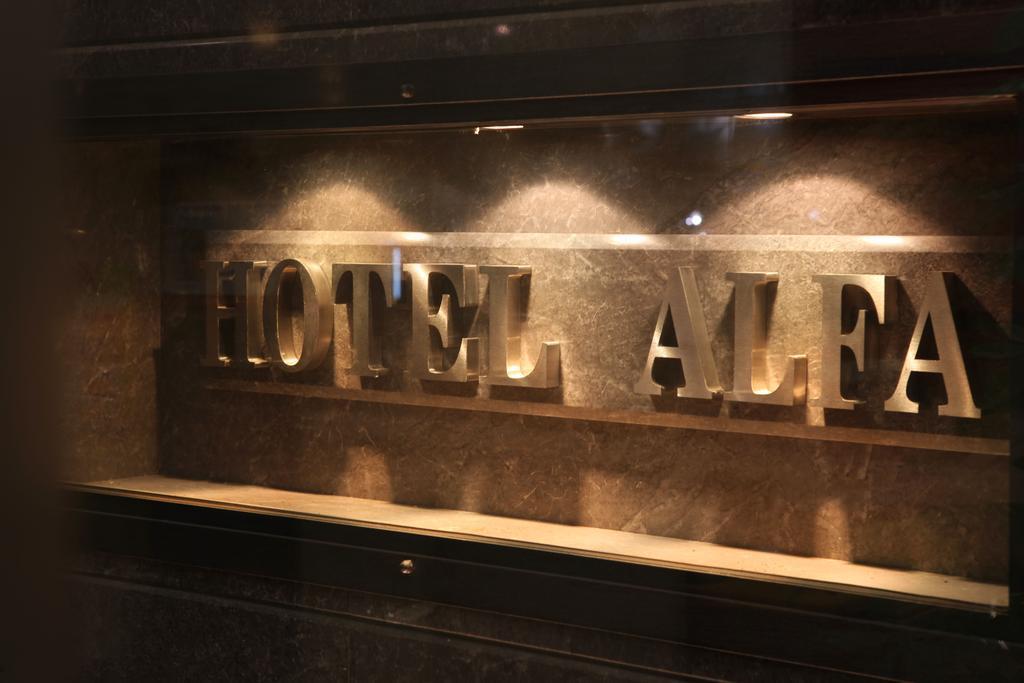 Alfa Hotel by null