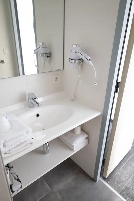 Brit Hotel Confort Saint-Lô - Chambres
