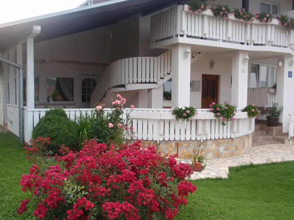House Zupan - Général