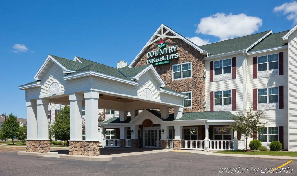 Country Inn & Suites by Radisson Albertville near Outlet Mall