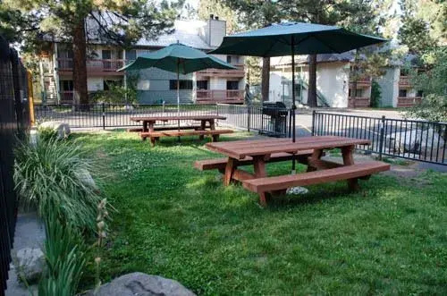 Mountain Shadows B08 - One Bedroom Condo