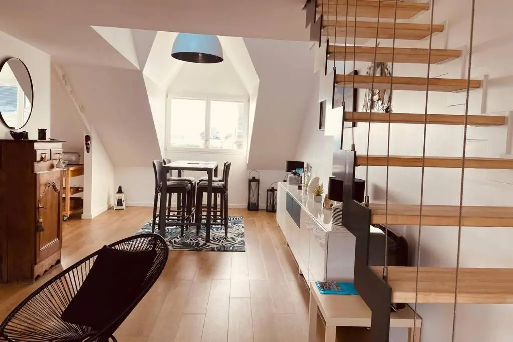 **La Bretonnerie, bel appartement de standing