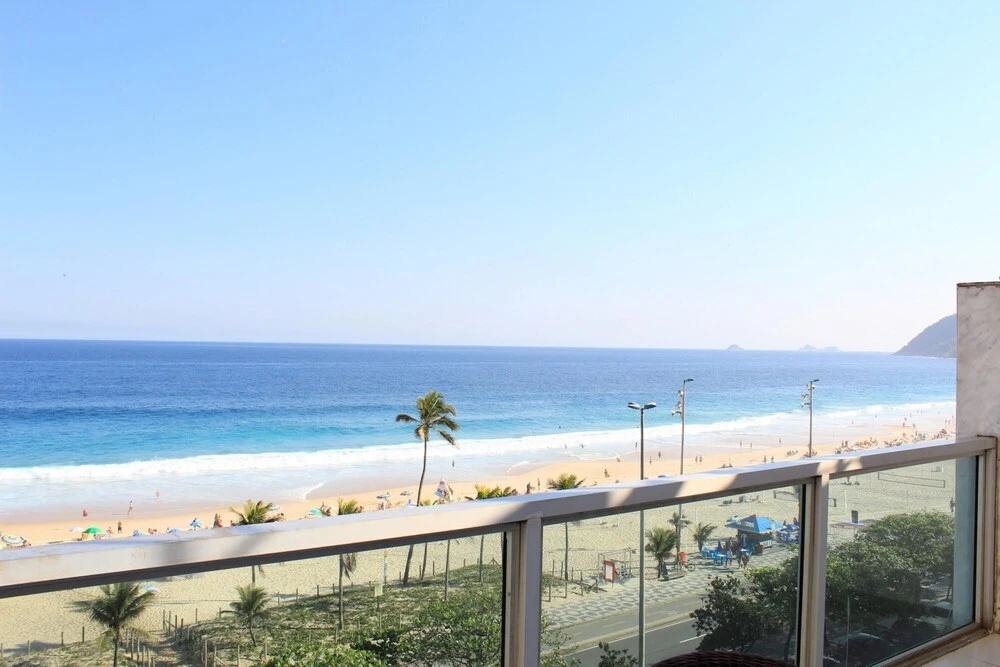 Beach & Waterfront