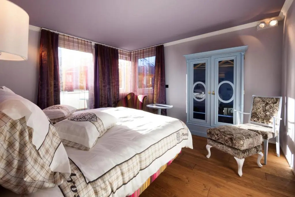 Superior Double room (full double bed)