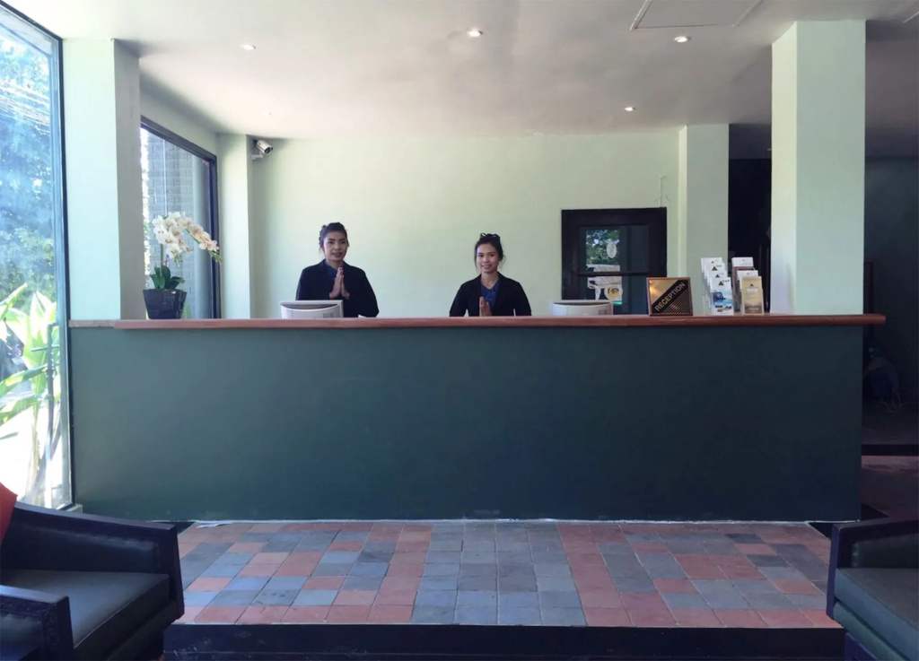 A Hotel Budget - Général