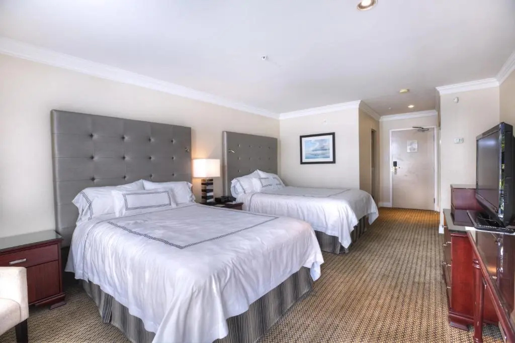 Granville Island Hotel - Chambres