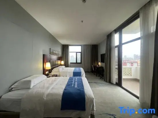 Standard Family room with balcony and with view