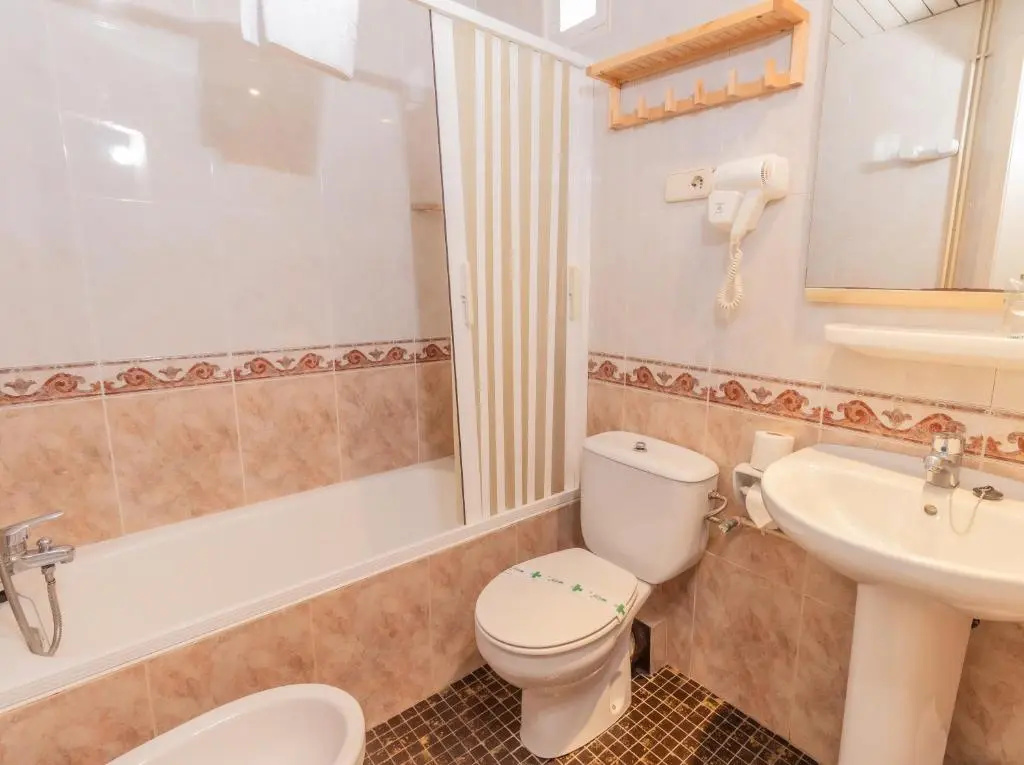 Standard Double room (twin beds)