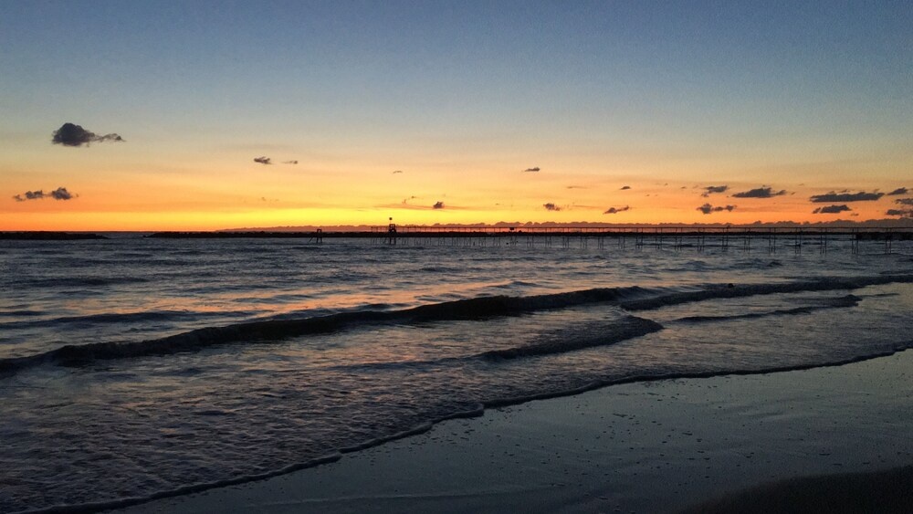Beach & Waterfront