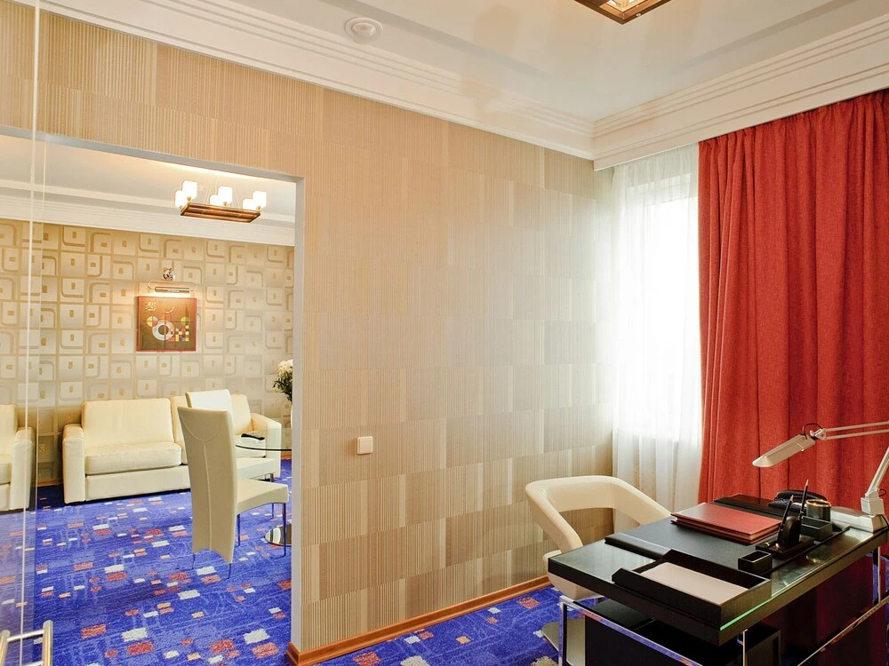 Superior Suite