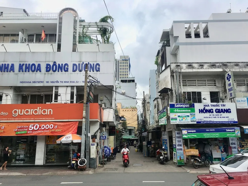 Huyen House