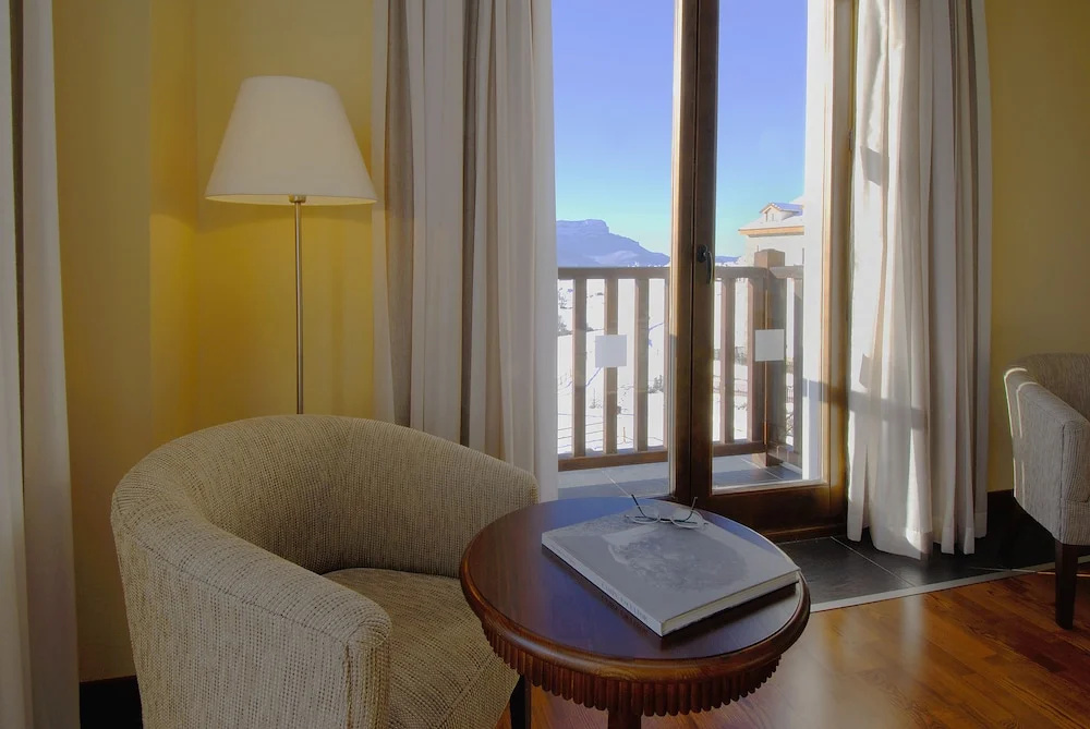 Superior Double room (full double bed)