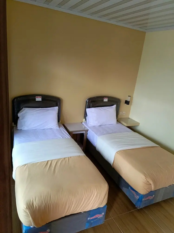 Standard Double room (twin beds)