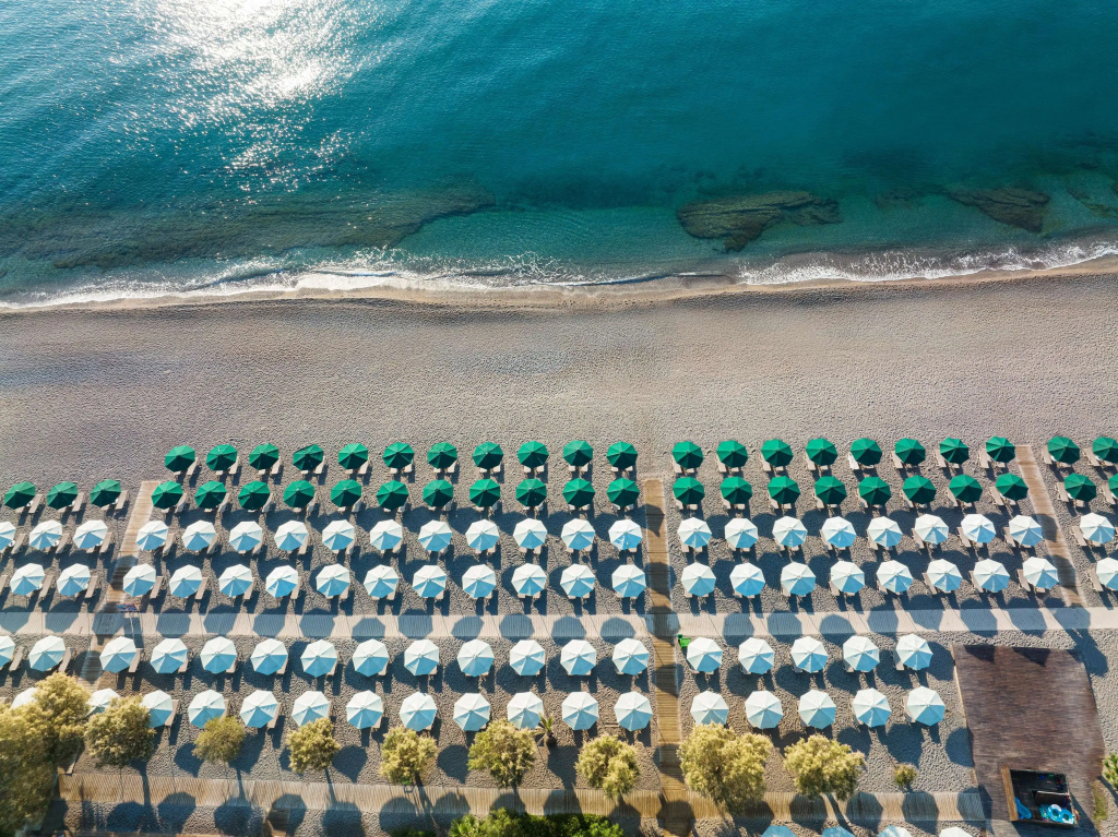 Beach & Waterfront