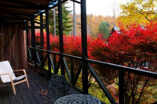 gallery_image_hidden_7