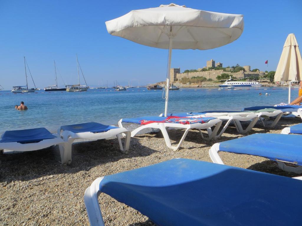 gallery_image_hidden_6