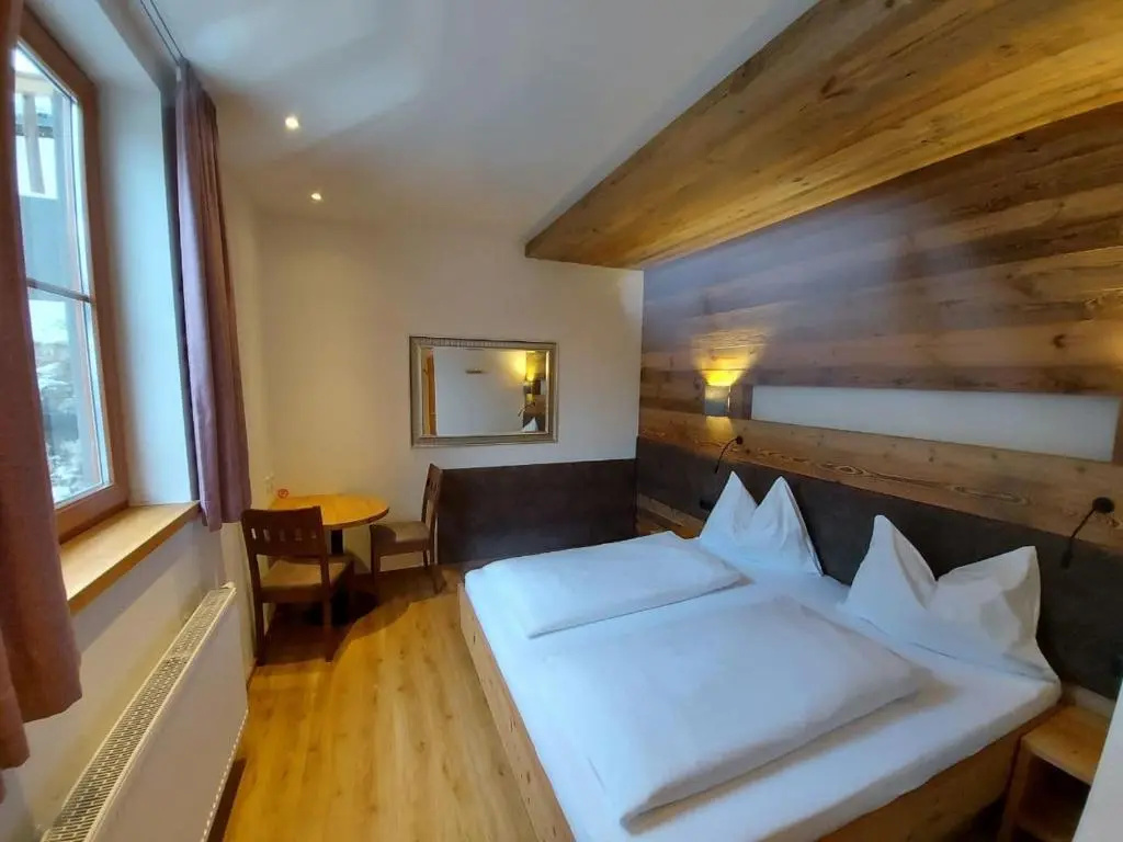 Standard Double room (full double bed)