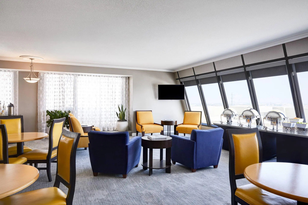 Standard Double Club room (full double bed)