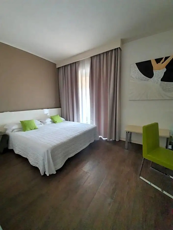 Hotel Desenzano - Chambres