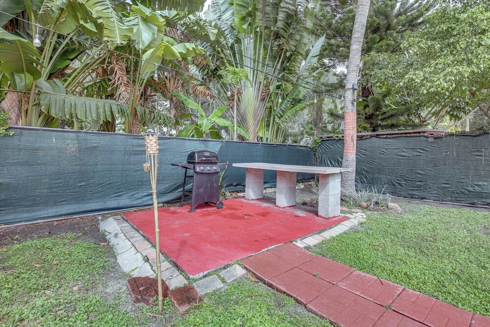 4 Mi to Beach: Hollywood Home w/ Patios!