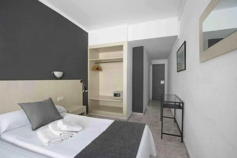 Standard room with balcony