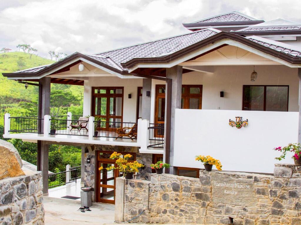 Hanthana House