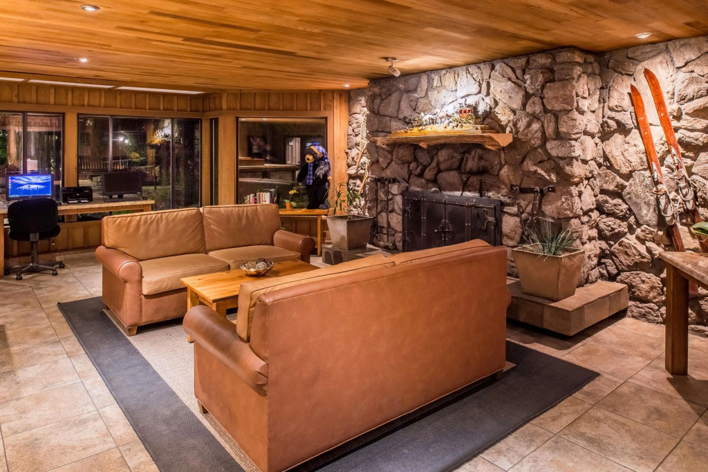Station House Inn - Near Heavenly Gondola