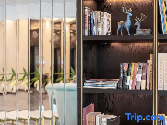 Xana Deluxe Hotel (Jining Rencheng District Government Store) in Jining