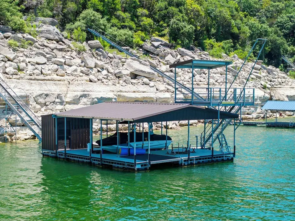 Historic 5BR | Lakefront Cabins with Dock | Fire Pit