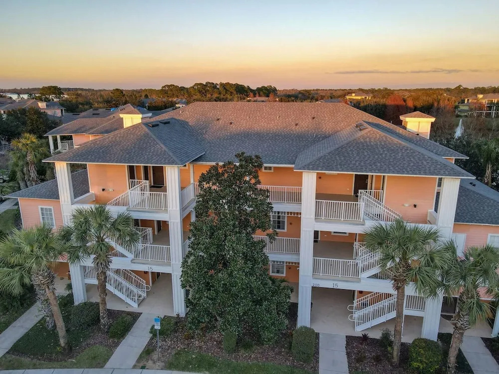 Bahama Bay Resort Penthouse w Lake View 15209