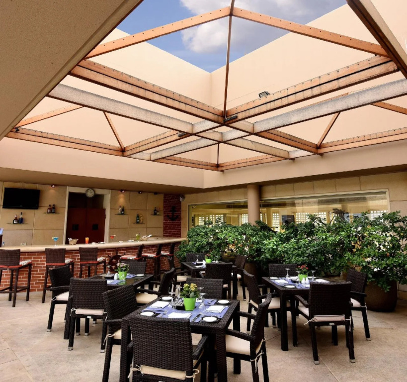 Gefinor Rotana Hotel - фото 36