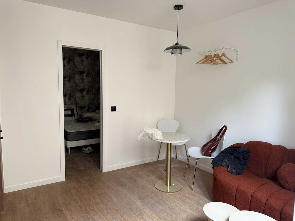 Voir la photo 2 — Modern Apartment - 1br- 2P - Montreuil